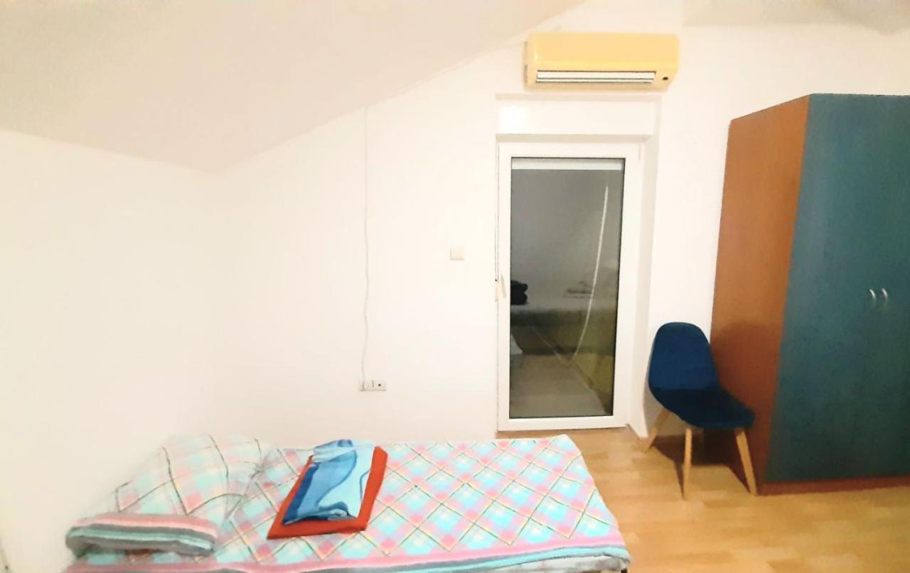 Apartman 2-level With Terraces By The Sea *