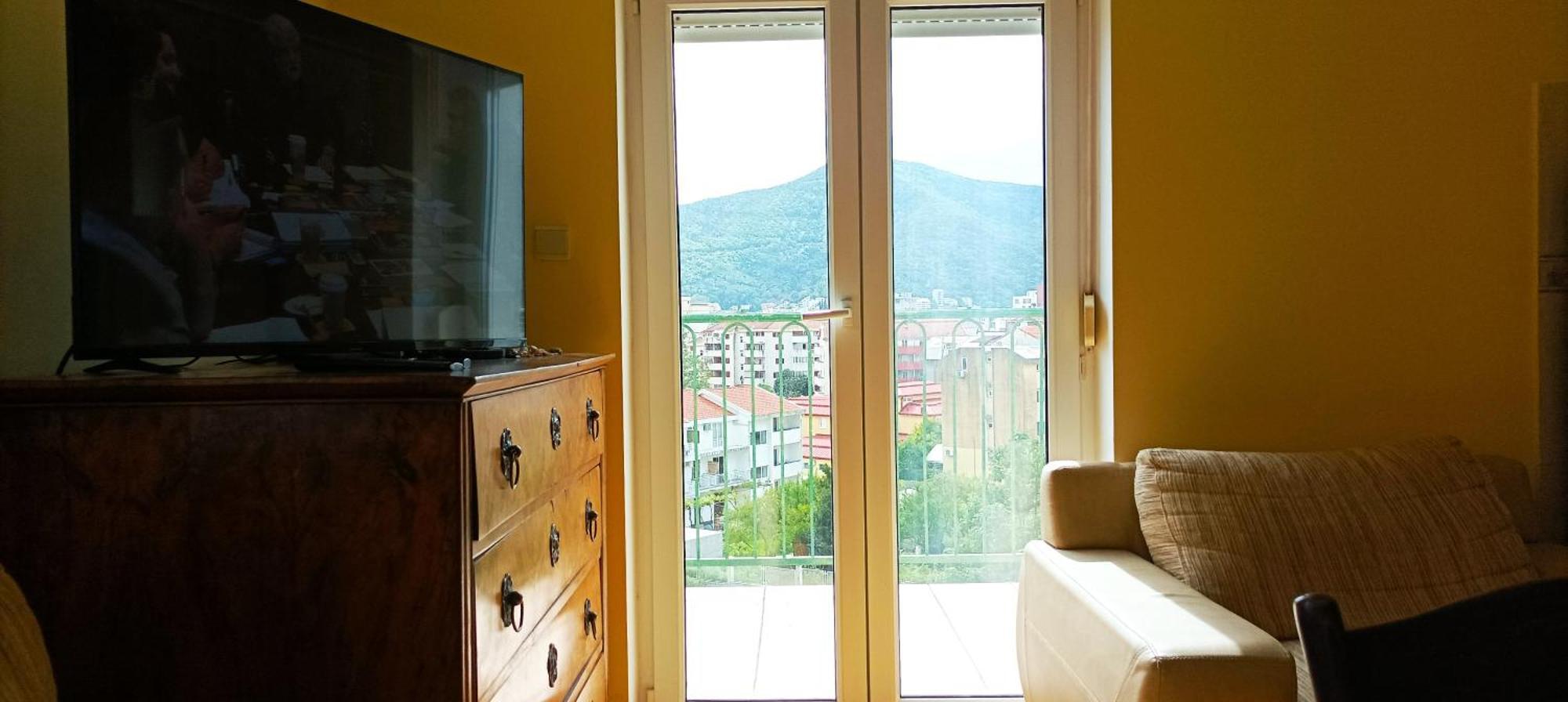 2-level With Terraces By The Sea * Budva