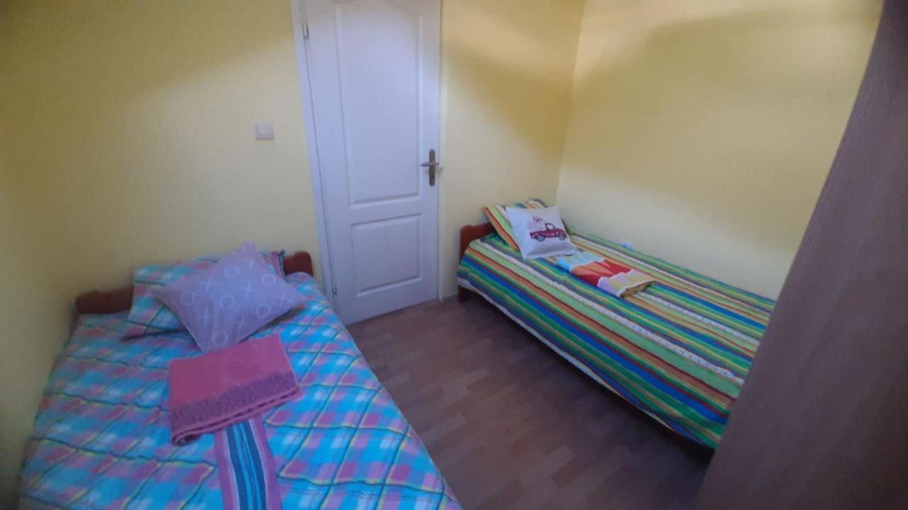 2-level With Terraces By The Sea Appartement Budva